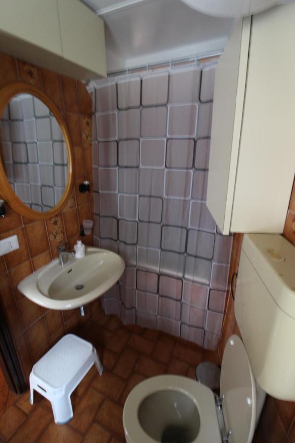 Casa Rina Apartment Nesso Luaran gambar